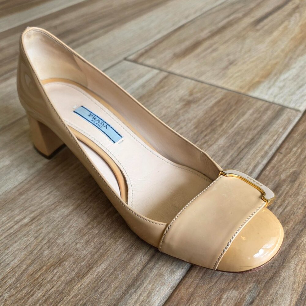 Prada Beige Patent Leather Pumps Shoes Eur. 36.5